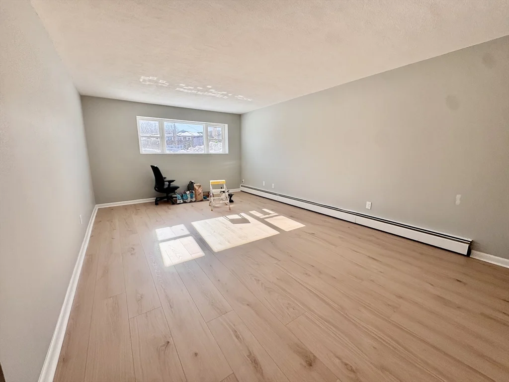 97 Spring St, West Roxbury