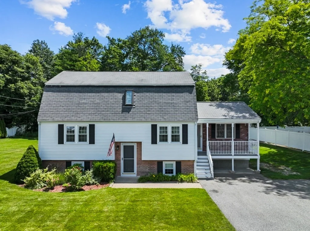 58 Brandon St, Billerica