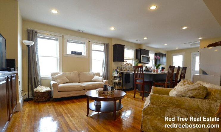 40 Glencoe St, Brighton