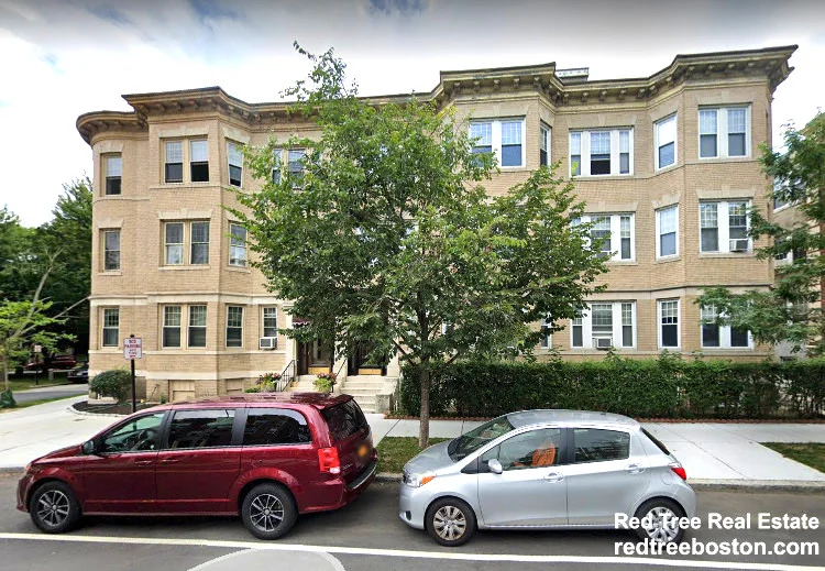 69 Babcock St, North Brookline