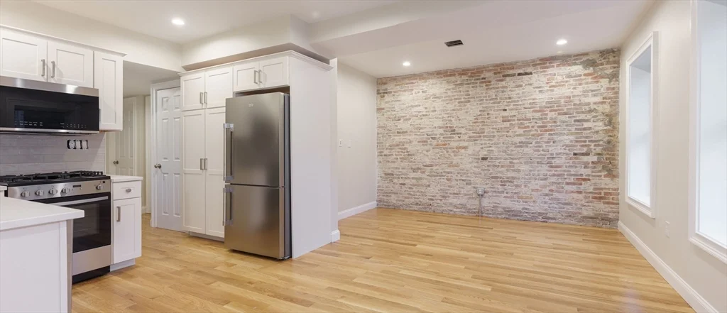 217 West 9th, South Boston