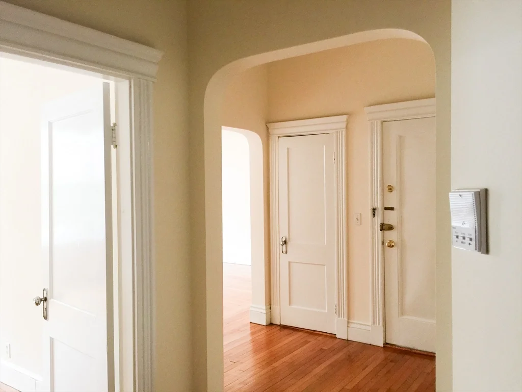 7 Naples, Coolidge Corner
