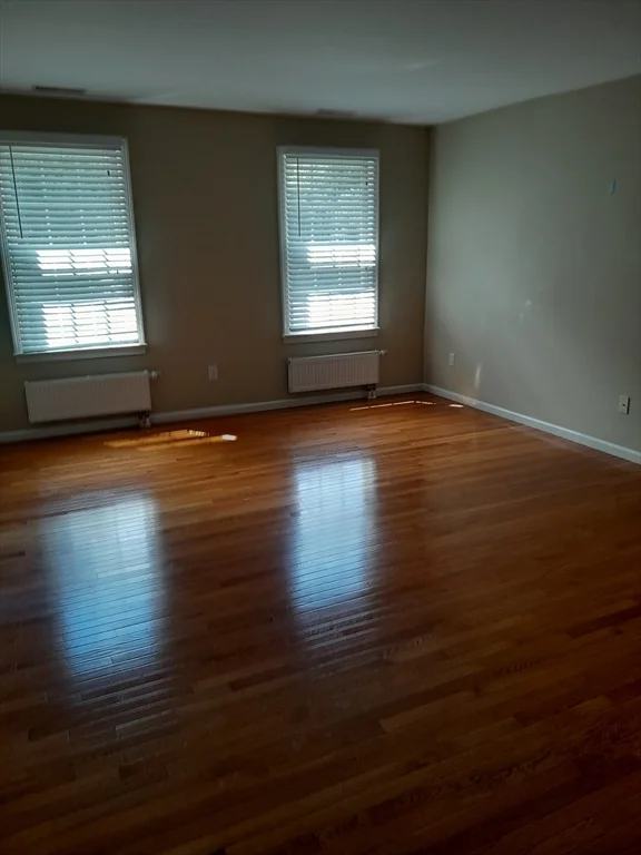 373 Littlefield Ln, Marlborough