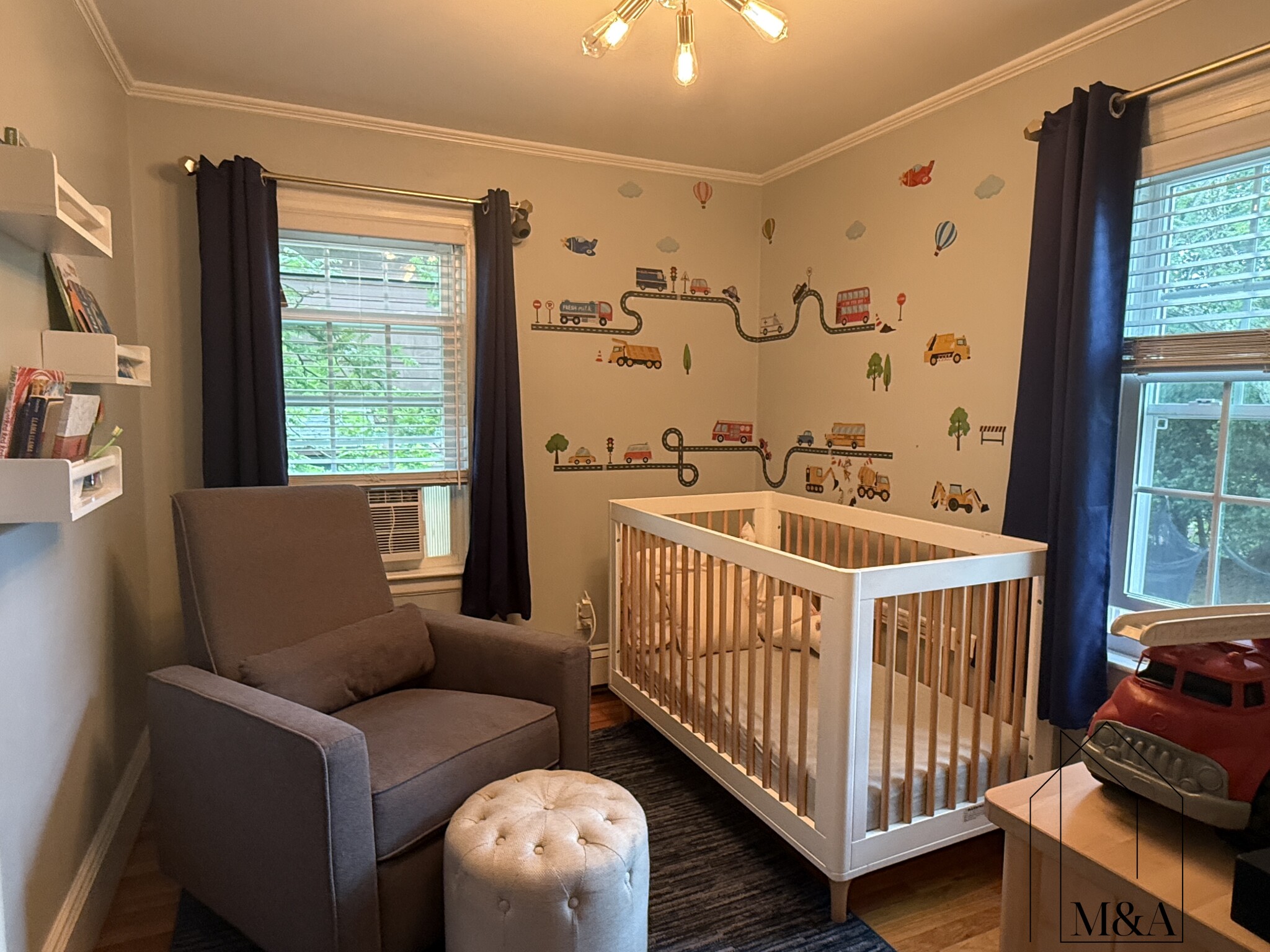 47 Maplewood Ave, Thompsonville