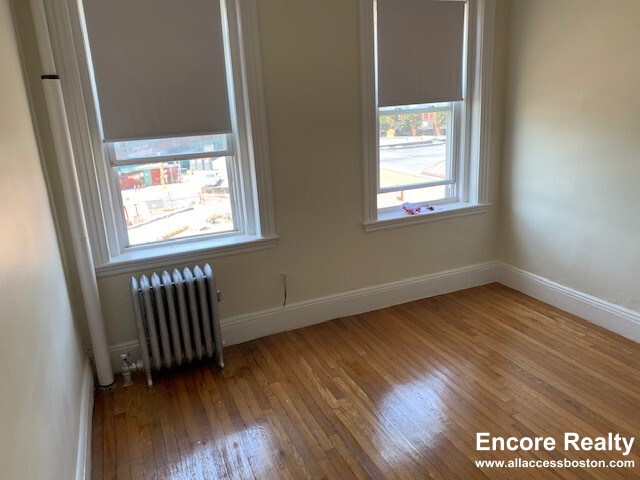 1191 Boylston St, Fenway