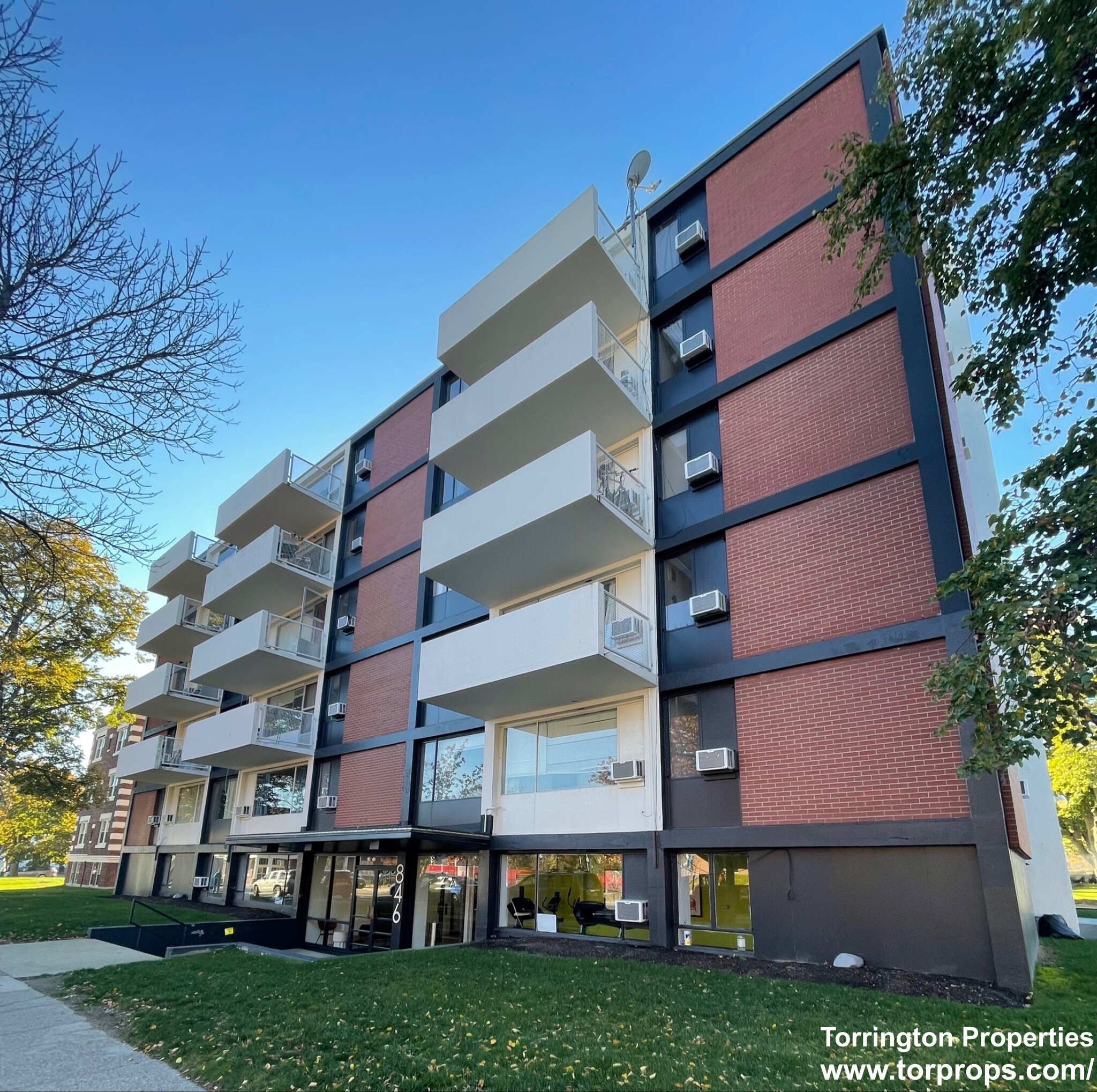 846 Massachusetts Ave, Arlington