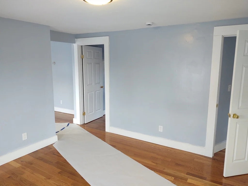 96 Pleasant St, Marlborough