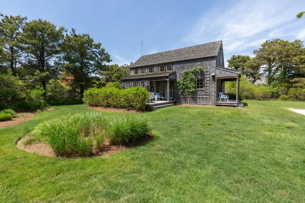 12 Pond View Dr, Nantucket