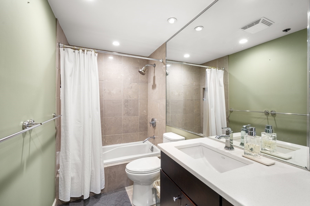 320 W Second, South Boston