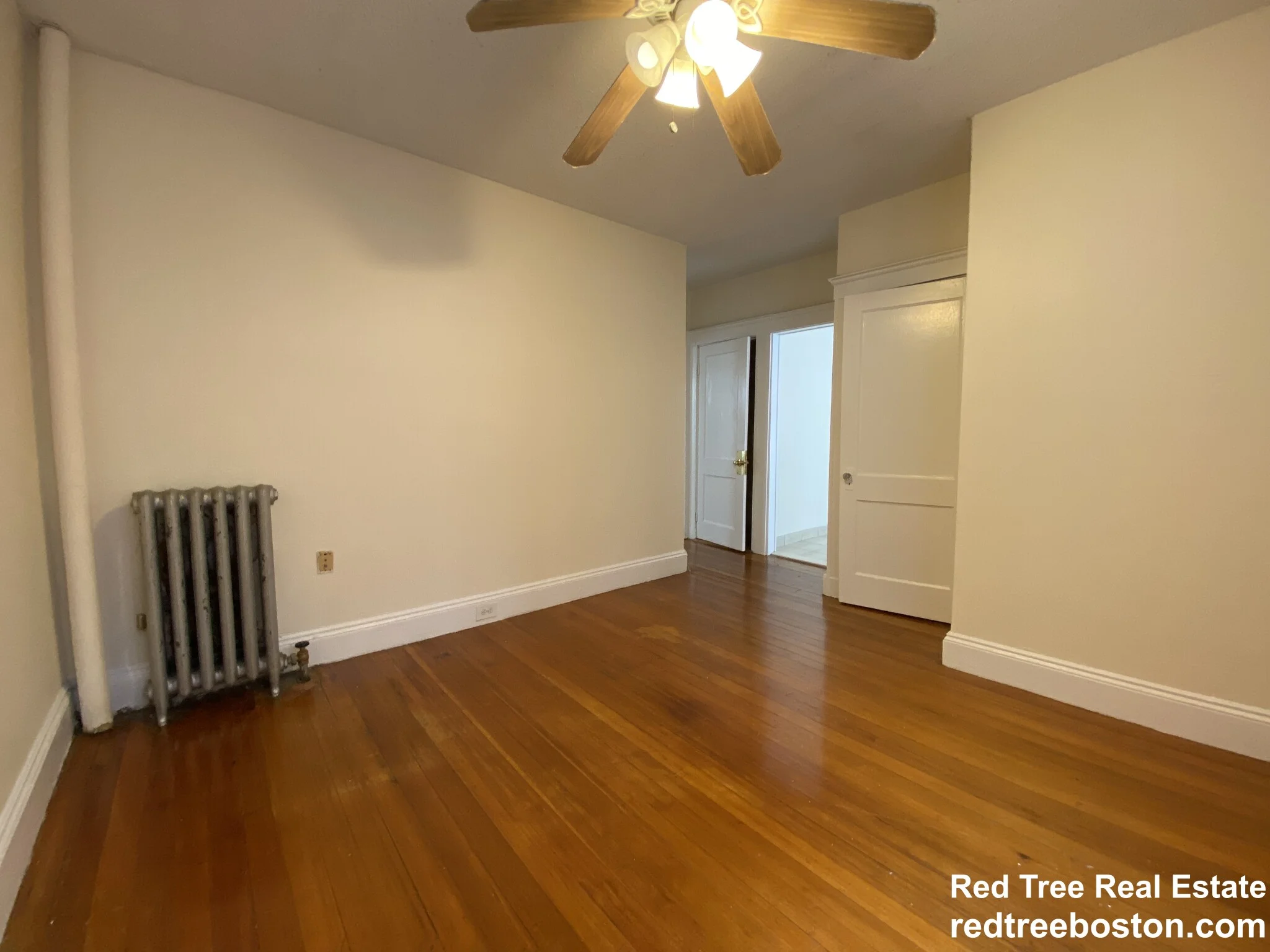 518 Cambridge St, Allston