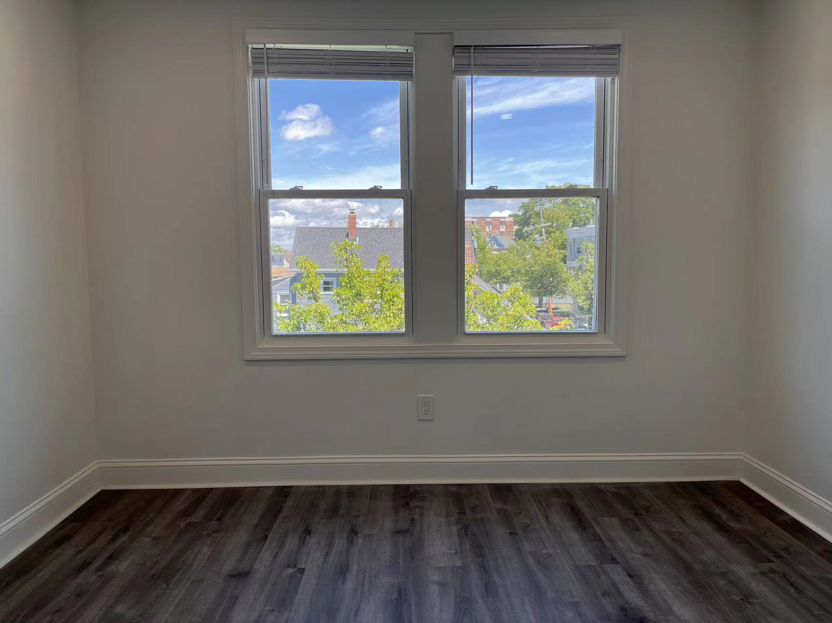 336 Lowell St, Magoun Square