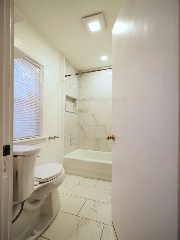 42 Magazine, Cambridgeport