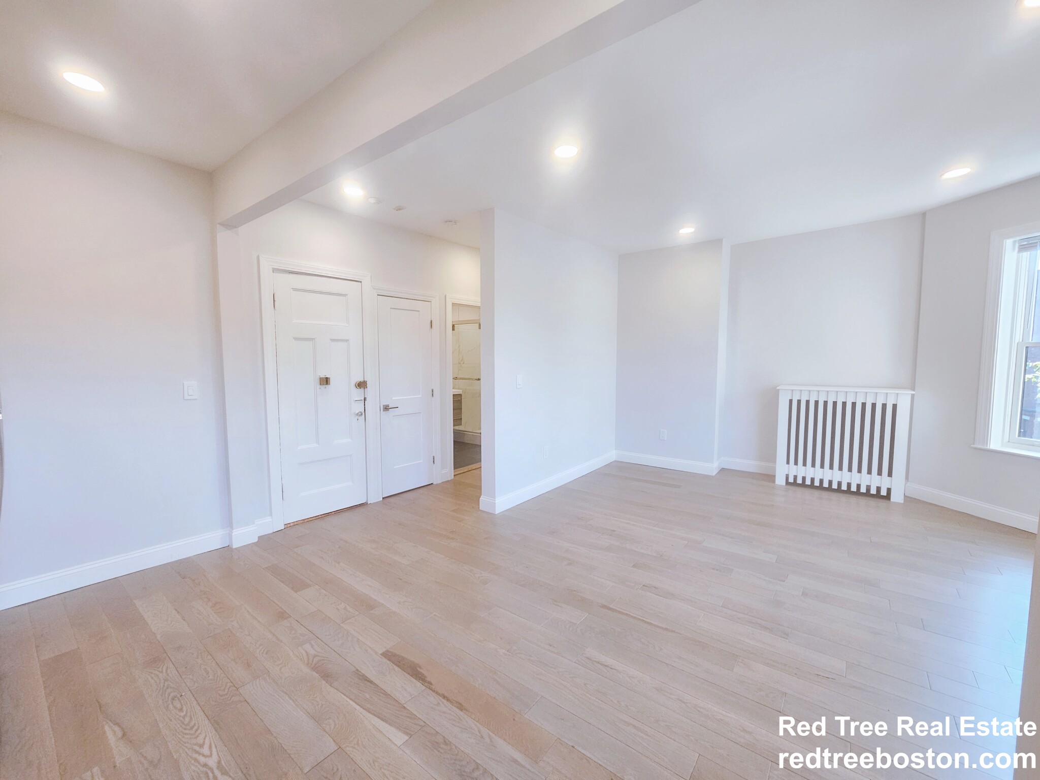 379 Commonwealth Ave, Back Bay