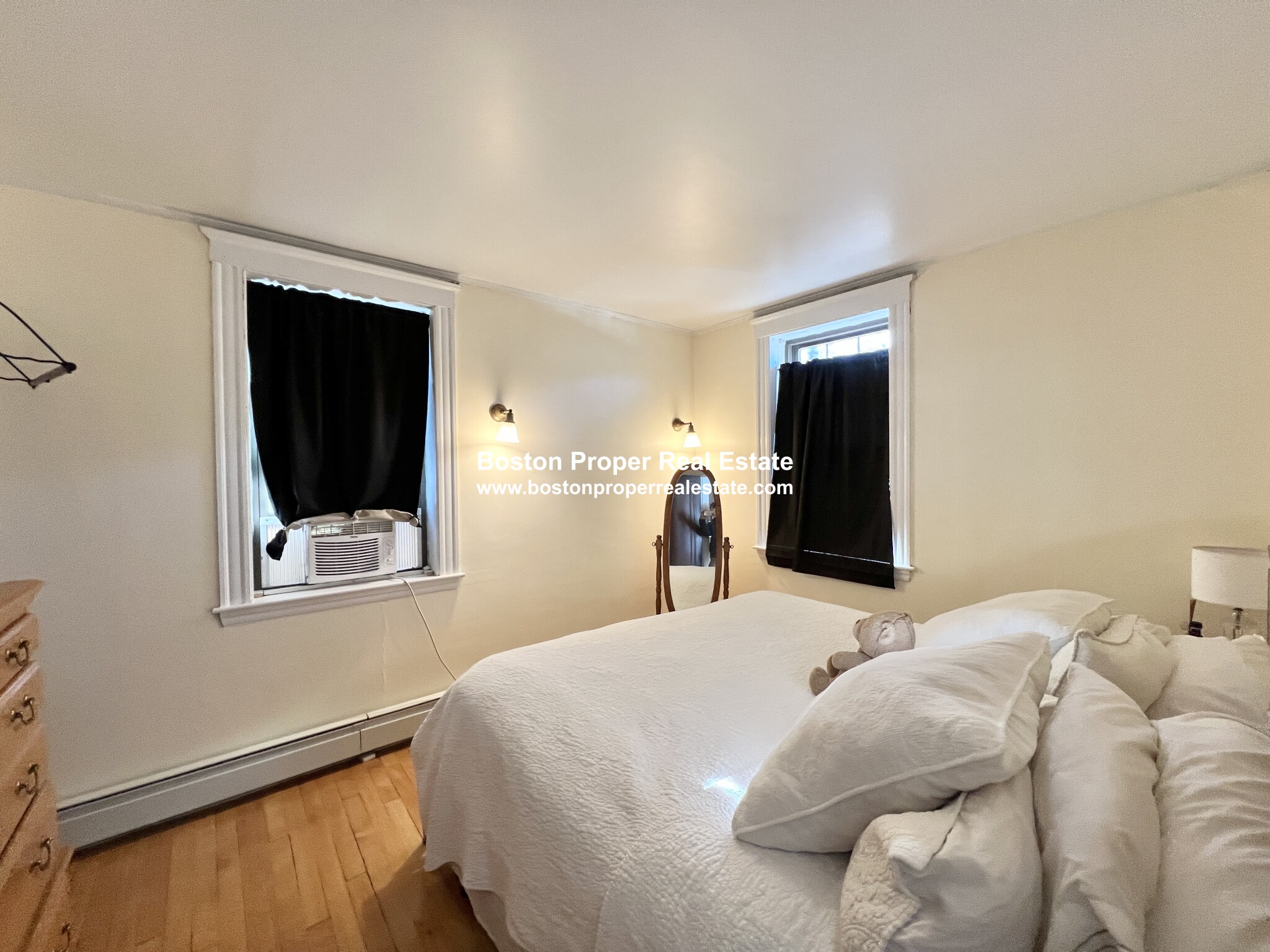 100 Madison Ave, Newtonville