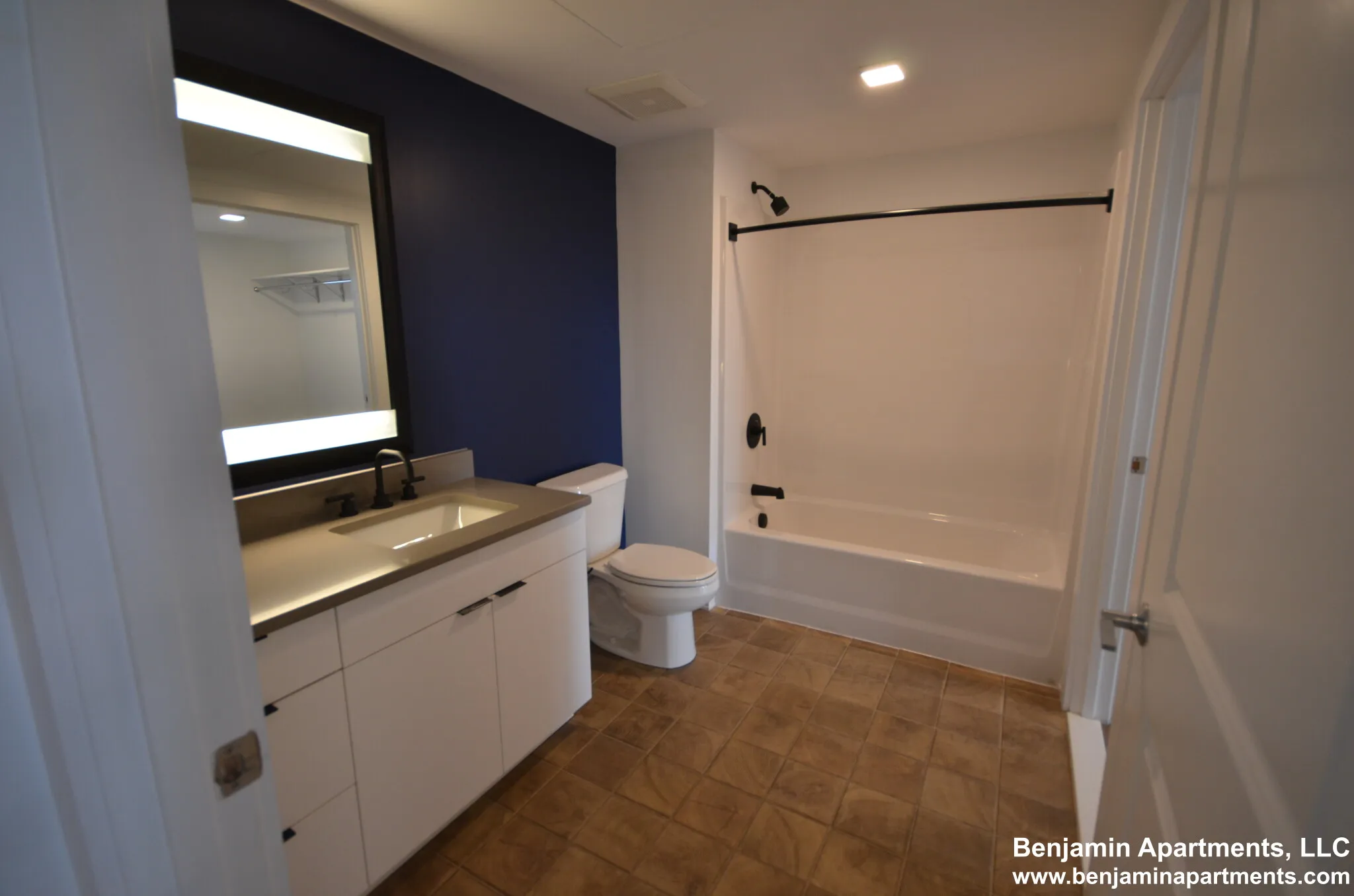 89 Brighton Ave, Allston