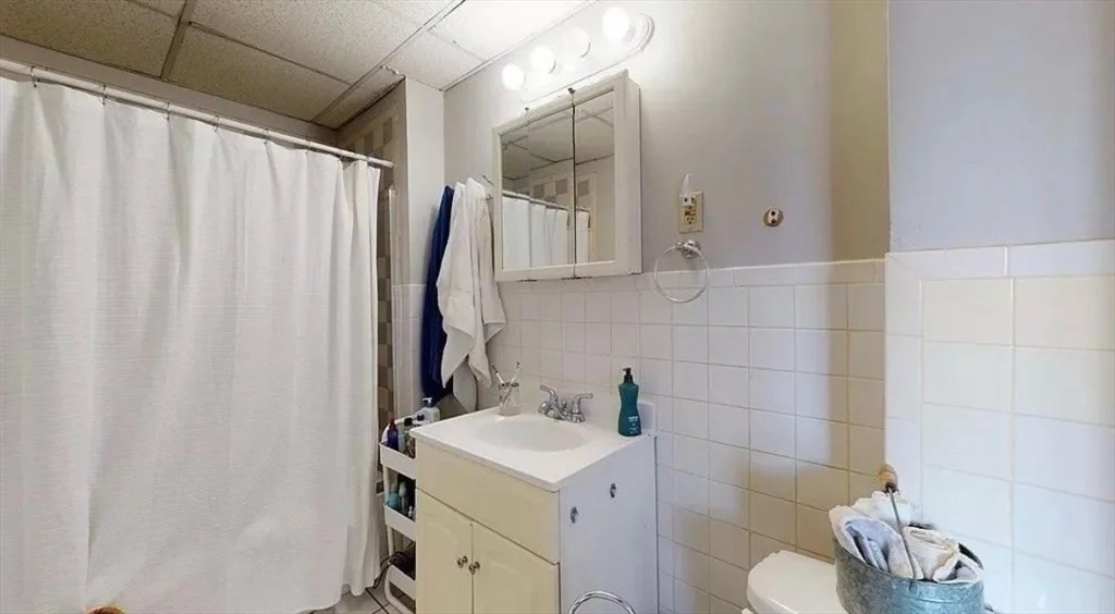 93 Baxter St, South Boston