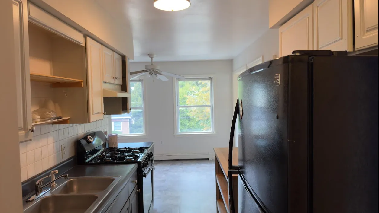 9 Irving St, West Medford