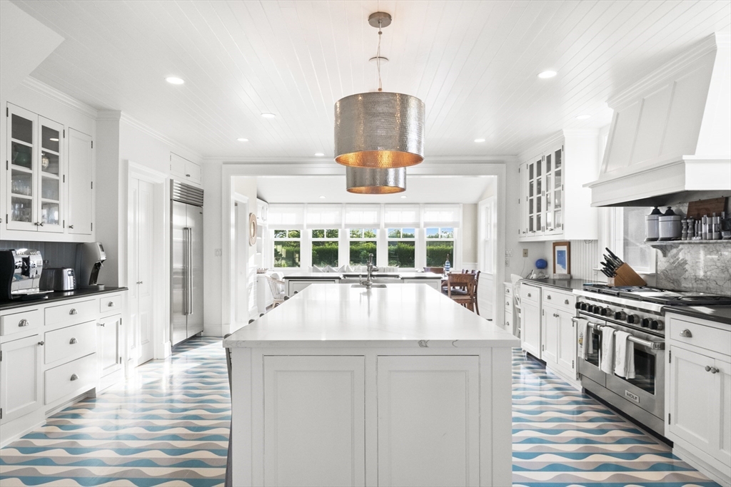 63 Baxter Rd, Siasconset