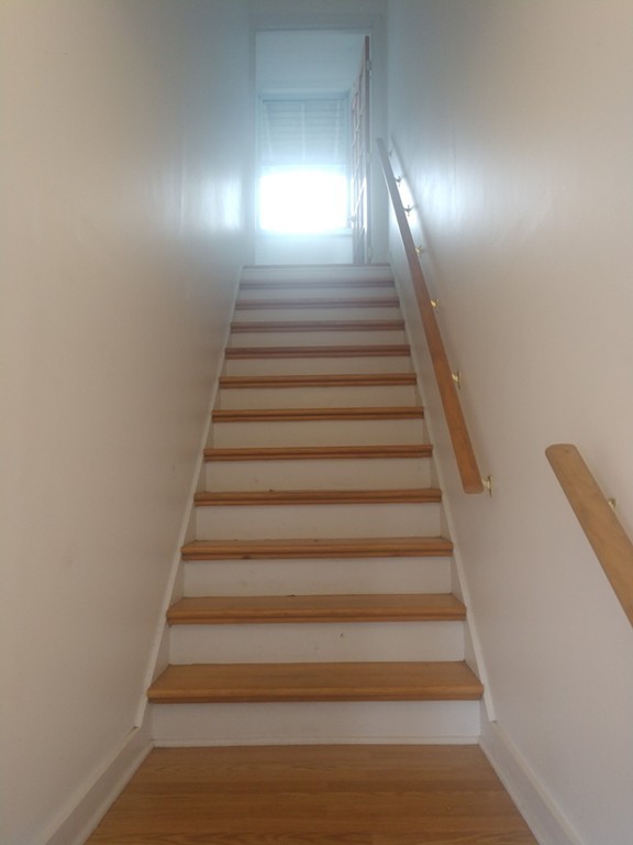 44 Winthrop St, Taunton