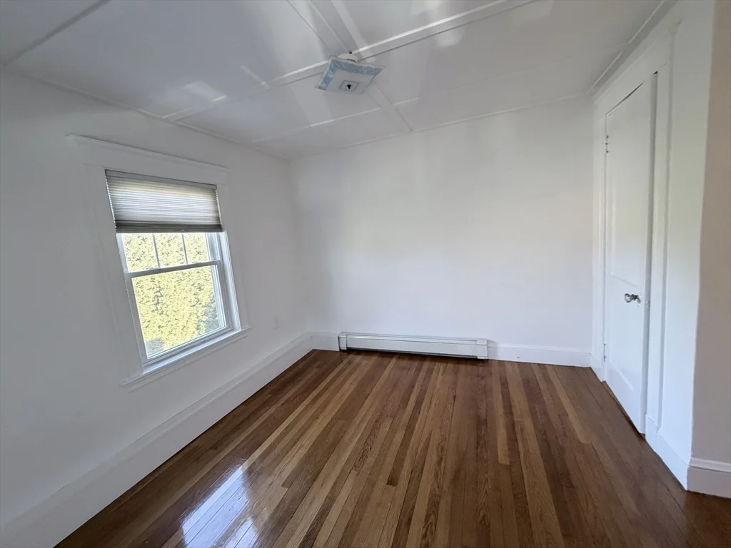 9 Hollis St, East Milton
