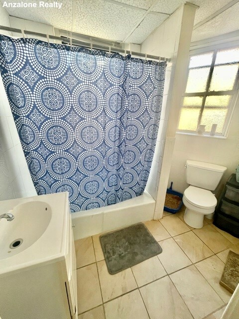 11 Charter St, North End