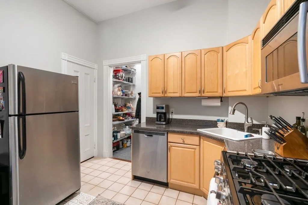 1411 Washington St, South End