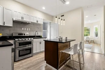 3417 Washington St, Jamaica Plain