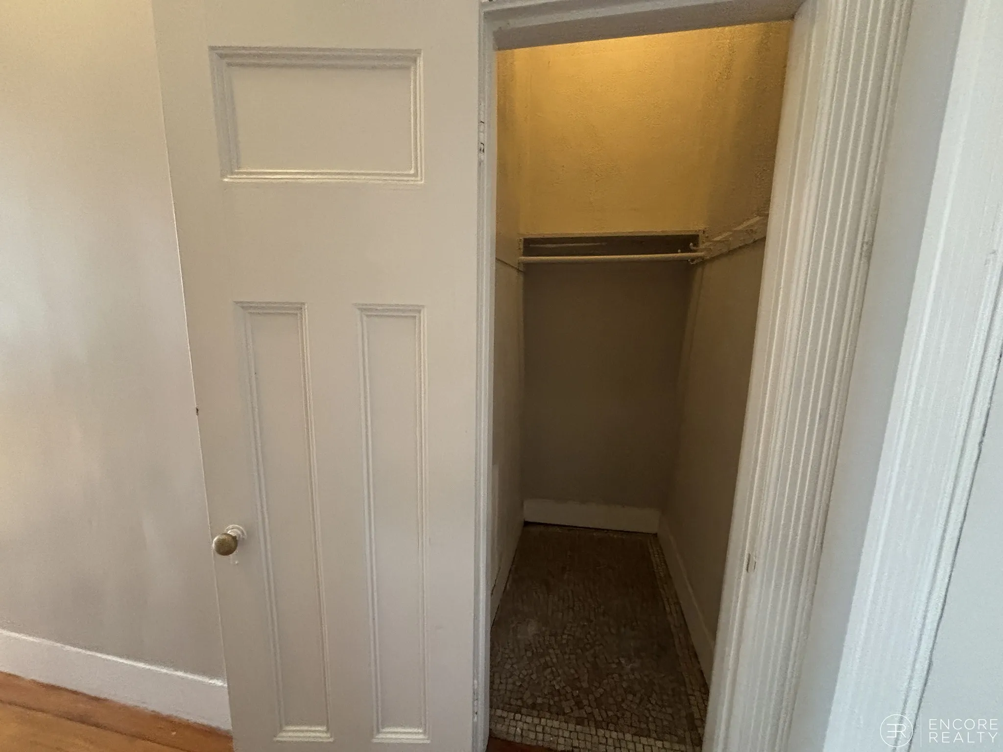 9 Sewall Ave, Coolidge Corner