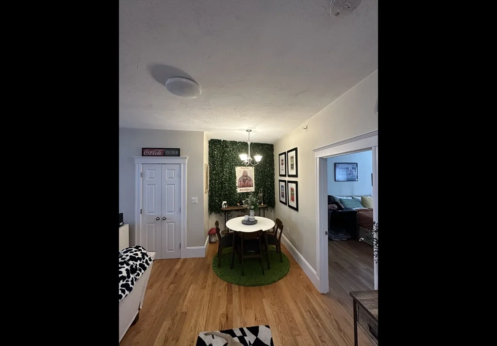 408 Neponset Ave, Dorchester