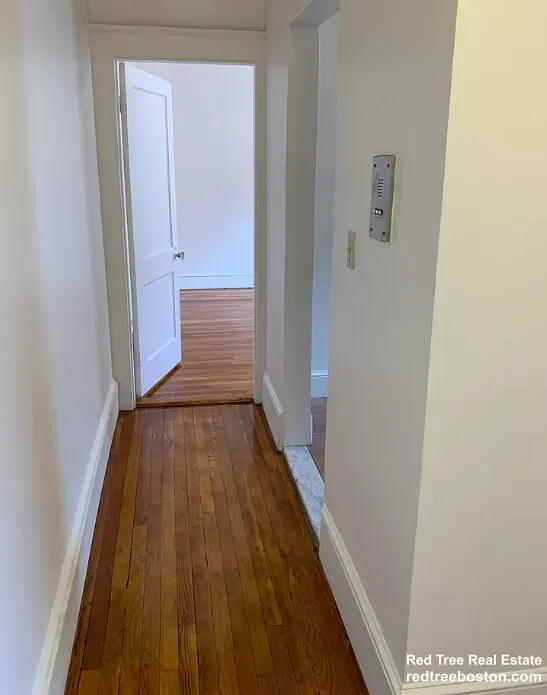 11 Scottfield Rd, Brighton