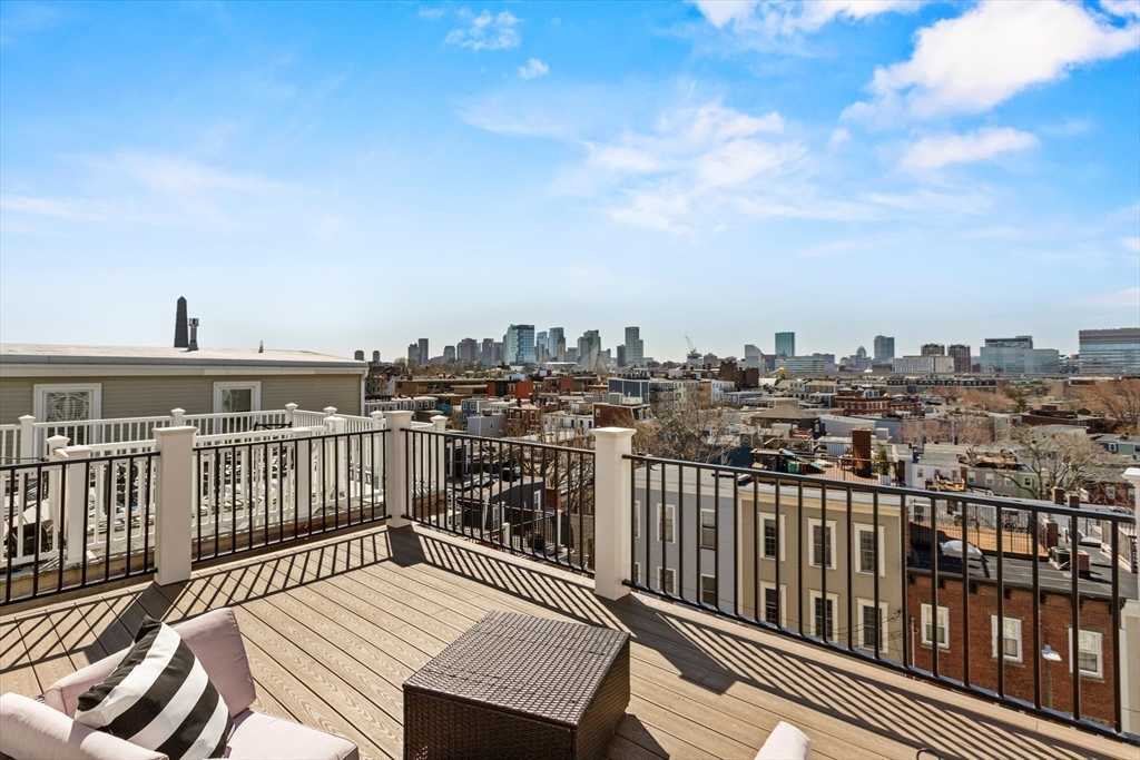 274 Bunker Hill St, Charlestown