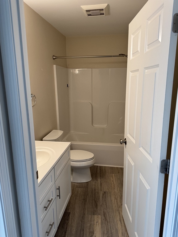 275 Broadway, Methuen