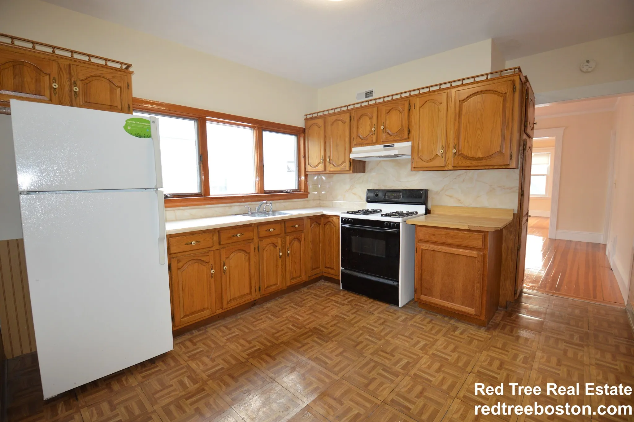 39 Montfern Ave, Brighton