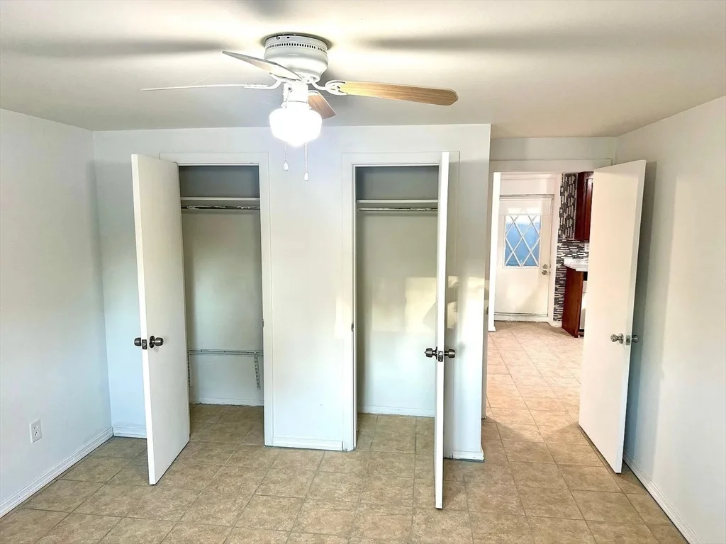 21 Maplewood St, West Roxbury