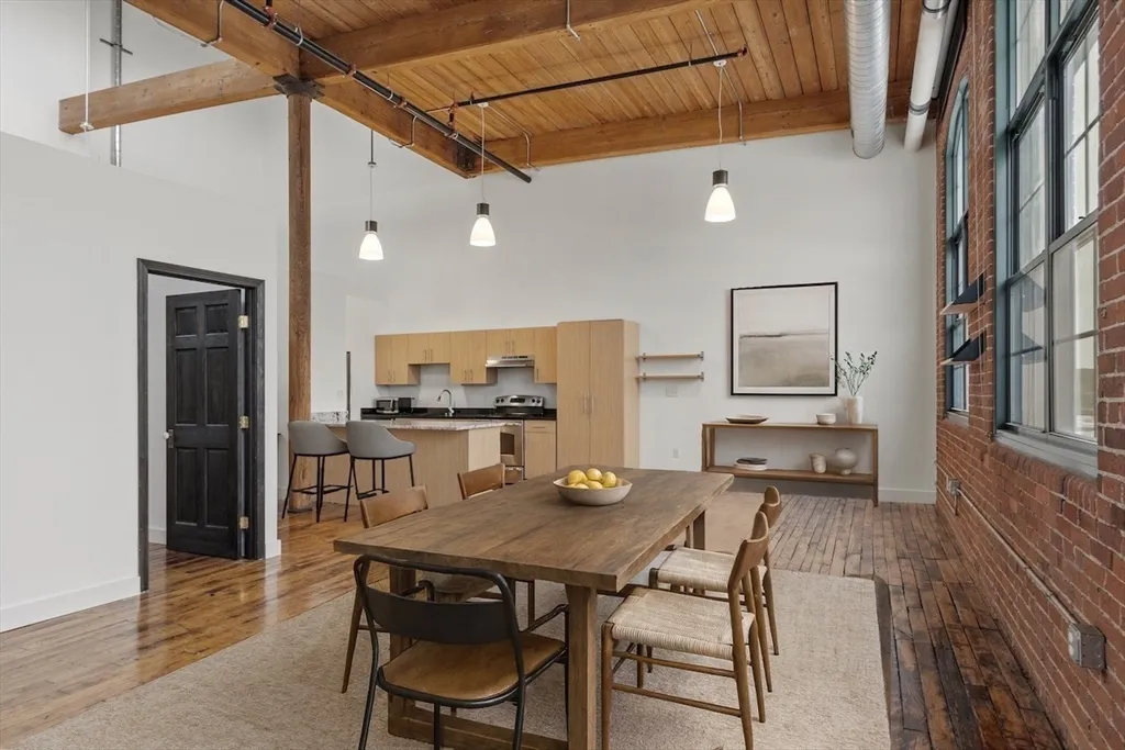 1 Westinghouse Plaza, Hyde Park