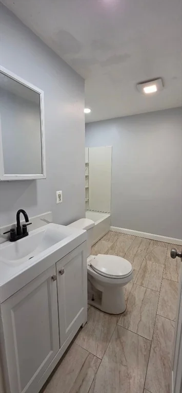 15A Linden St, Allston