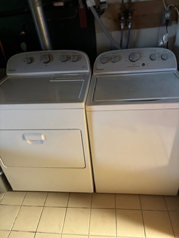 27 B Middleton St, Millbury