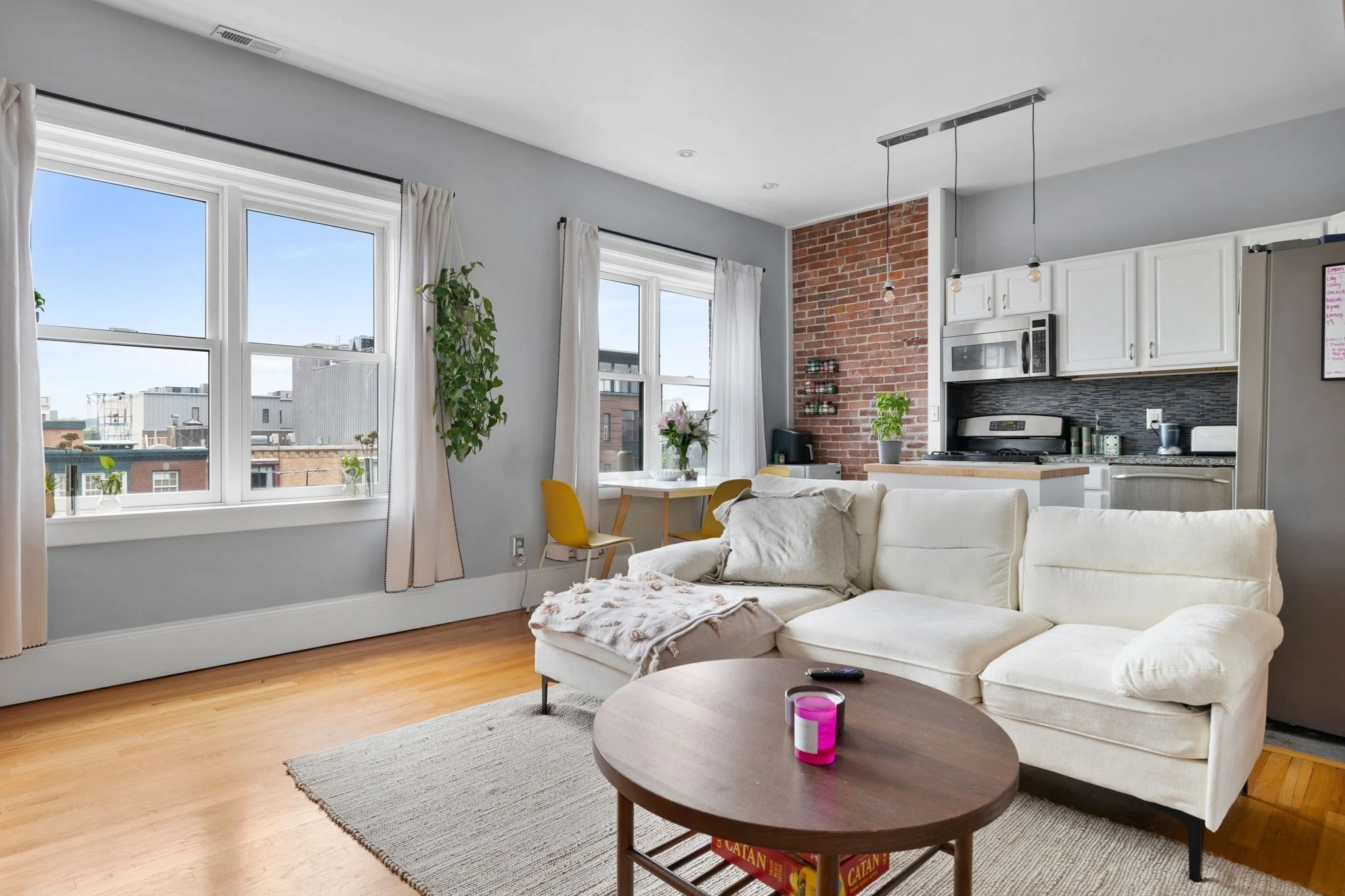 705 Massachusetts Ave, South End