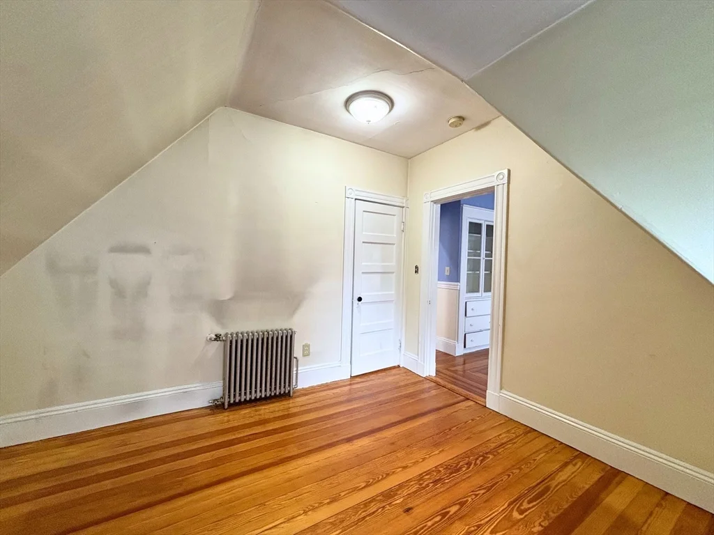 23 Park Rd, Belmont