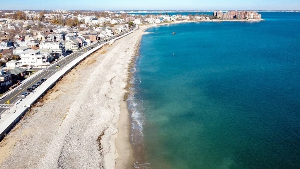 176 Winthrop Shore Dr, Winthrop