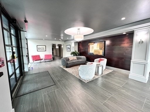 227 Summit Ave, Coolidge Corner