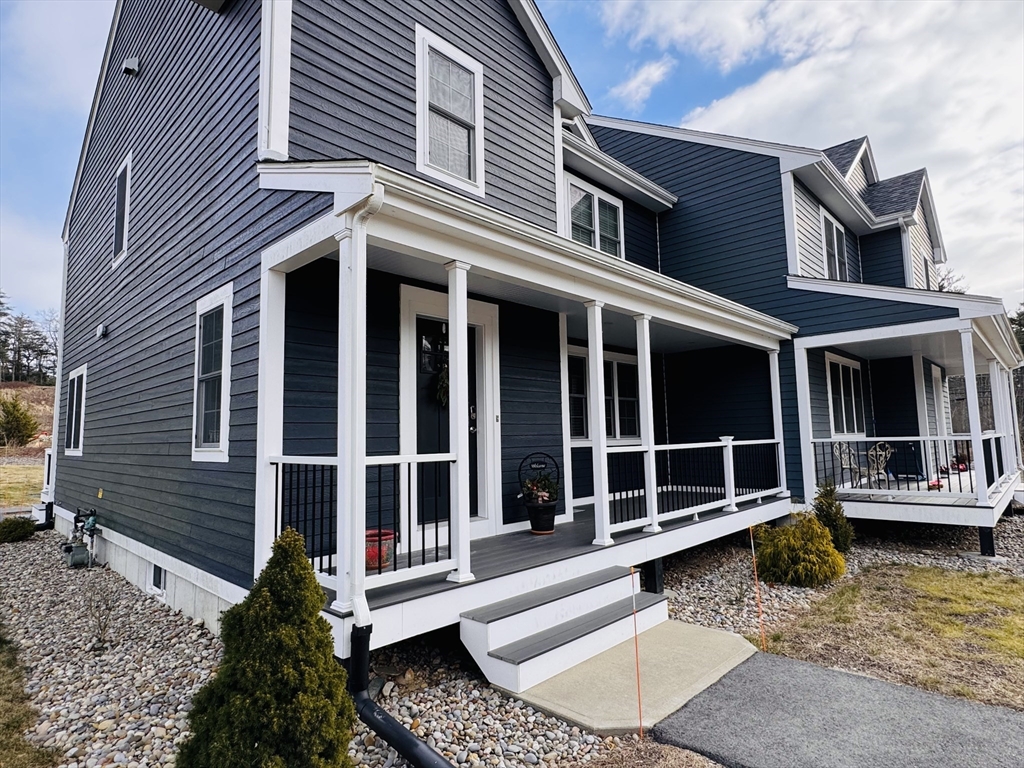 6 Glacier Path, Middleboro