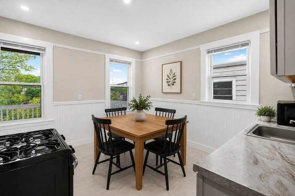 64 Topliff, Dorchester