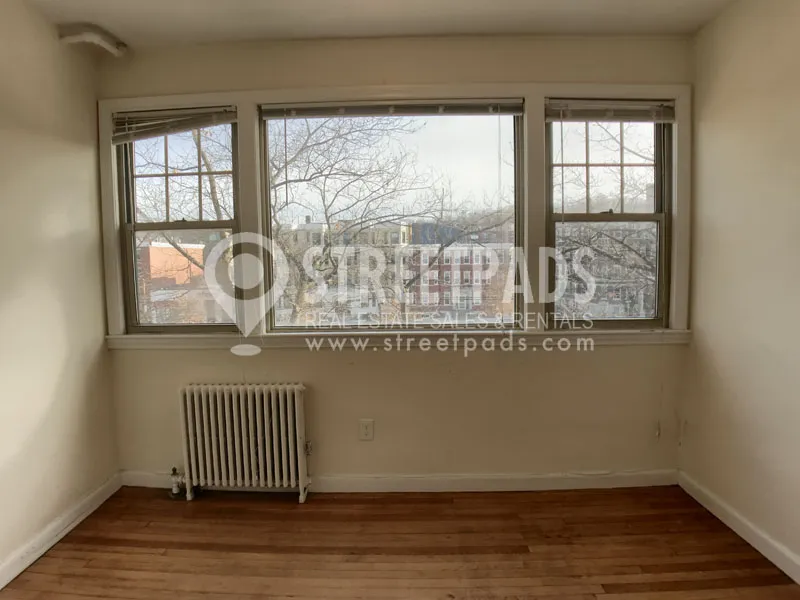 1315 Commonwealth Ave, Allston