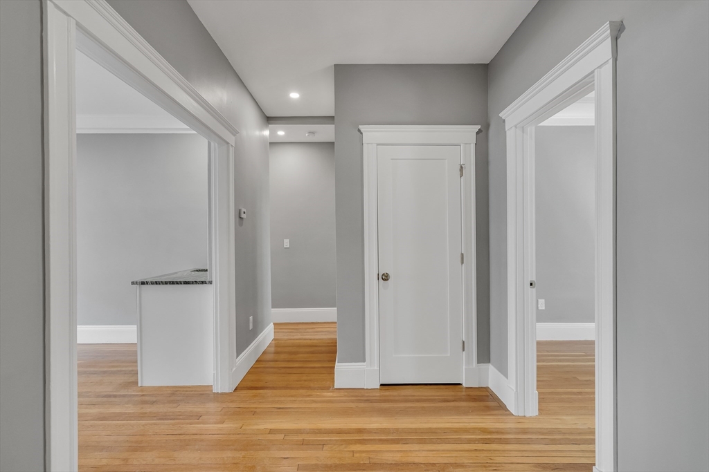 142 Sutherland Rd, Brighton