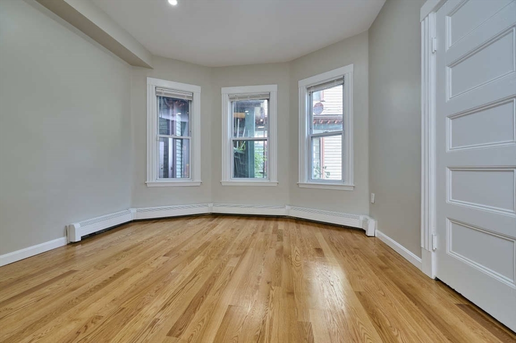 27 Ellery St, Cambridge