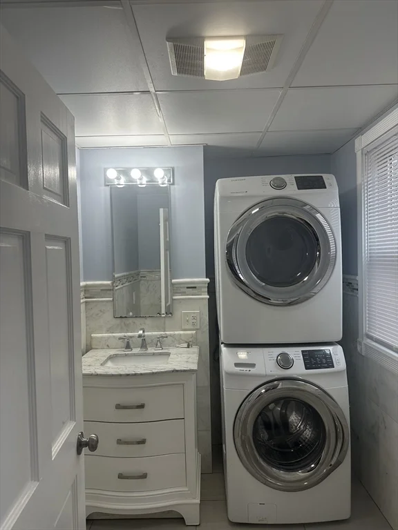 31 Forest Ave, North Plymouth