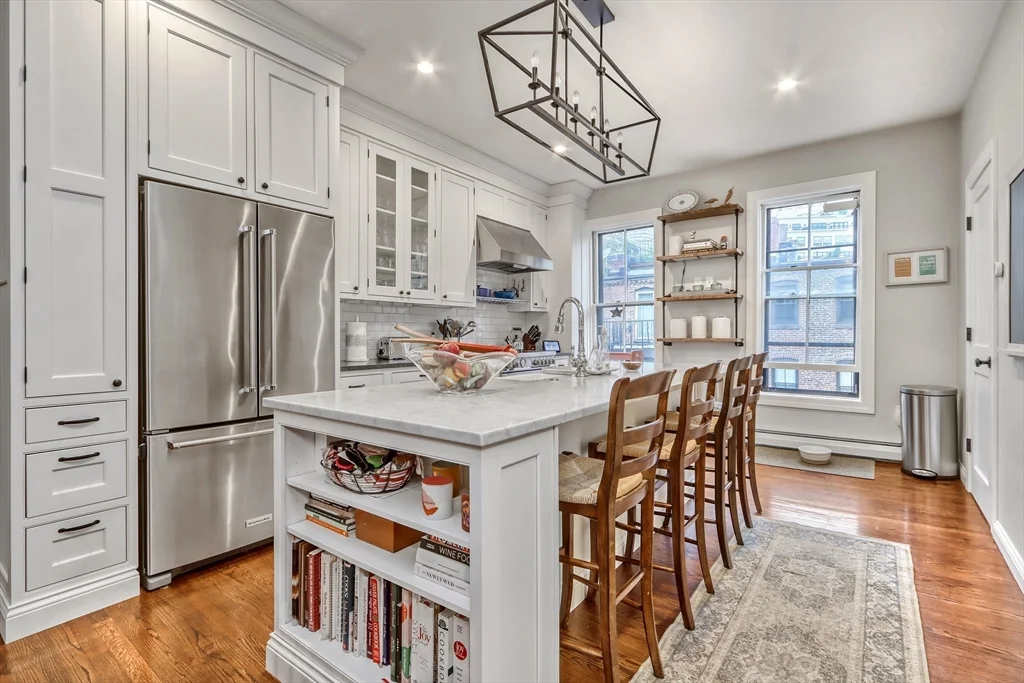 103 Appleton, South End