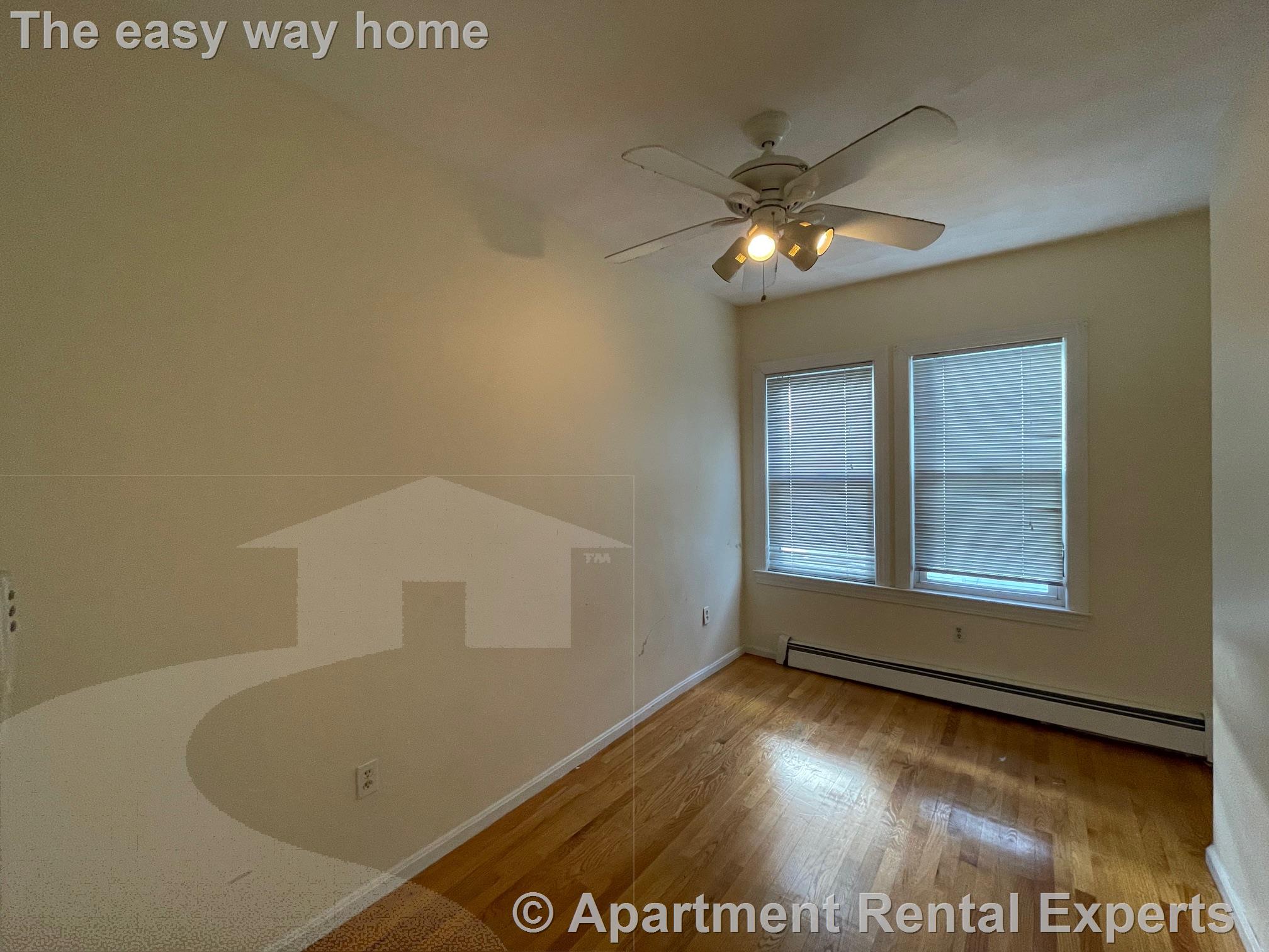 68 Kenmere Rd, Medford Square