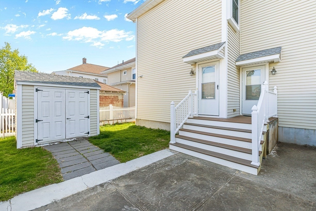 76-78 Bradbury Ave, Medford